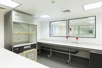 Forensic Science, Northern Ireland, FSNI, science, pharma, cleanroom, pass through, hatch, vision panel, lab window, criminal justice
