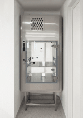 PBSC MD-Hi decontamination hatch with integrated HEPA filtration and recirculation system to reduce HVAC overload during bio decontamination processes